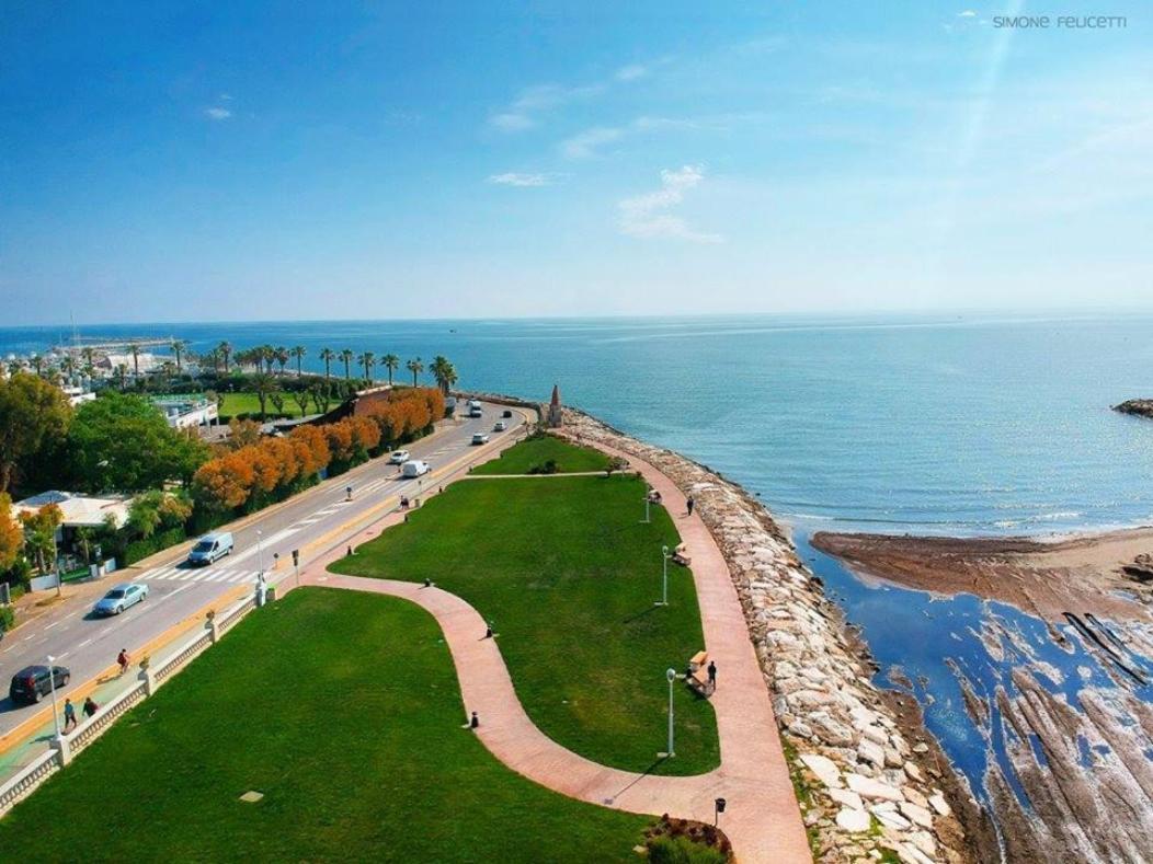 Casa Gabry Design A Due Passi Dal Centro E Dal Mare Διαμέρισμα Σαν Μπενεντέτο ντελ Τρόντο Εξωτερικό φωτογραφία
